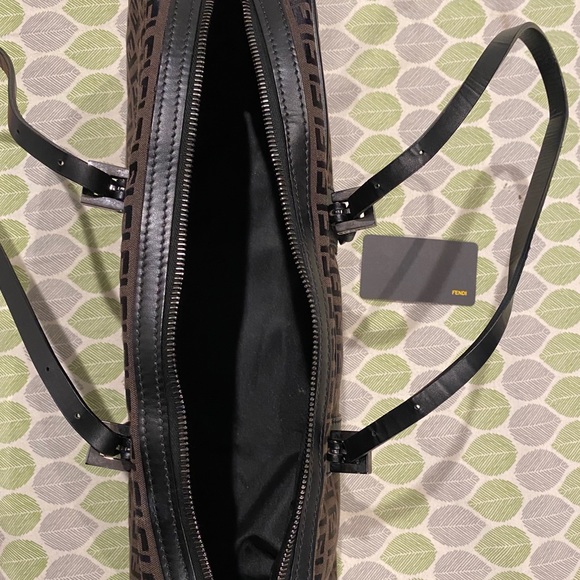 Fendi Zucca Bag Made in ITALY - Picture 5 of 14